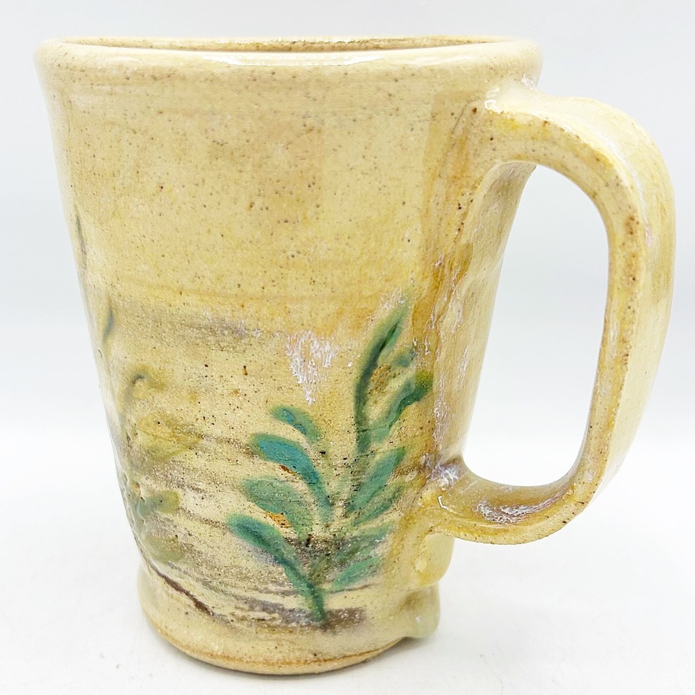 Studio‎ Pottery Mug Medium Tan Hand Painted Leaf Stoneware